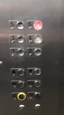 Braille nos elevadores 1