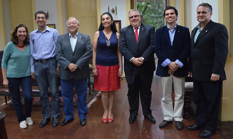 Da esquerda para a direita: Mônica Vale; Jonathan Guedes; Luiz Pedro San Gil Jutuca; Liliana Vargas; Marcos Moutinho; Ricardo Cardoso e Alcides Guarino (Foto: Comso)