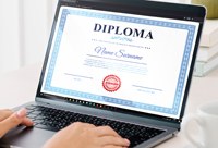 Emissão de diplomas de graduação na UNIRIO será digital a partir de julho
