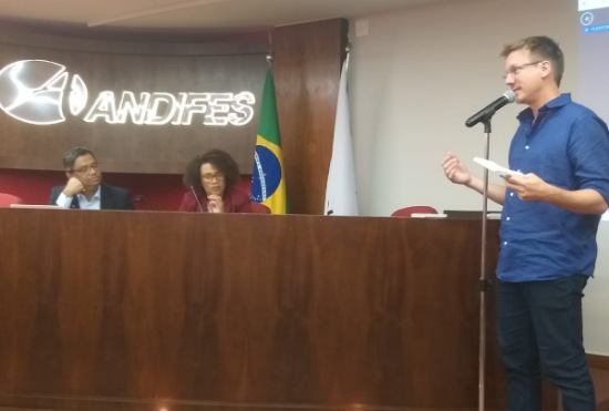 Vicente Andifes - pequena