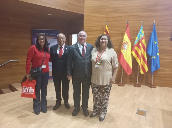 Da esquerda para a direita: profa. Sonia Souza, prof. Luiz Pedro Jutuca, prof. Benedito Adeodato e profa. Teresa Tonini