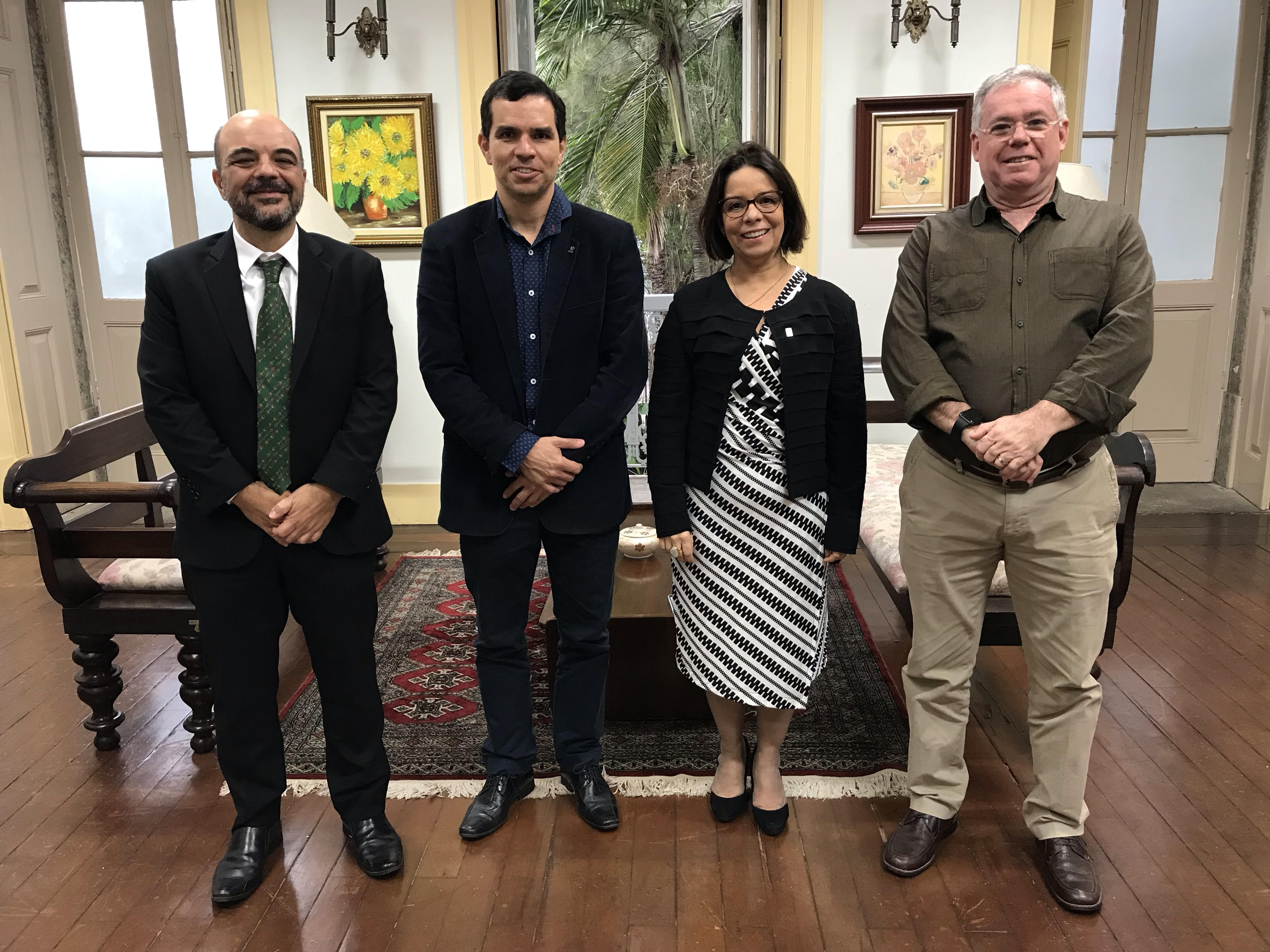 Da esquerda para a direita: Carlos Frederico Rocha, Ricardo Cardoso, Denise Pires Carvalho e Benedito Adeodato (Foto: Comso)