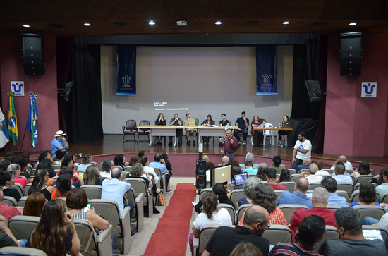 Sessão do Colégio Eleitoral, na manhã desta segunda-feira, 8 de maio