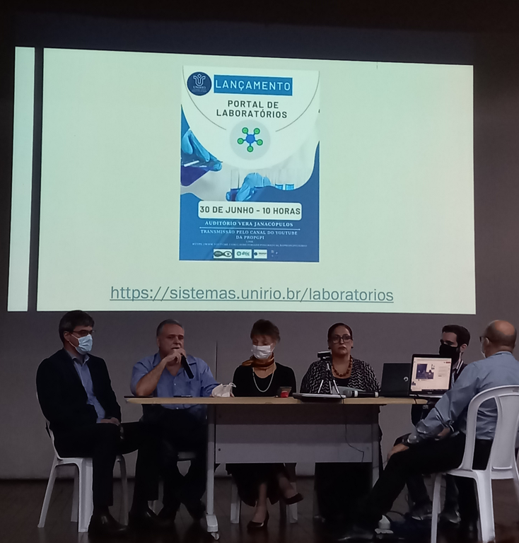 Mesa de lançamento do Portal de Laboratórios e Núcleos da UNIRIO