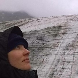 Professora do Ibio participa de expedição à Antártica em busca de fósseis do Cretáceo