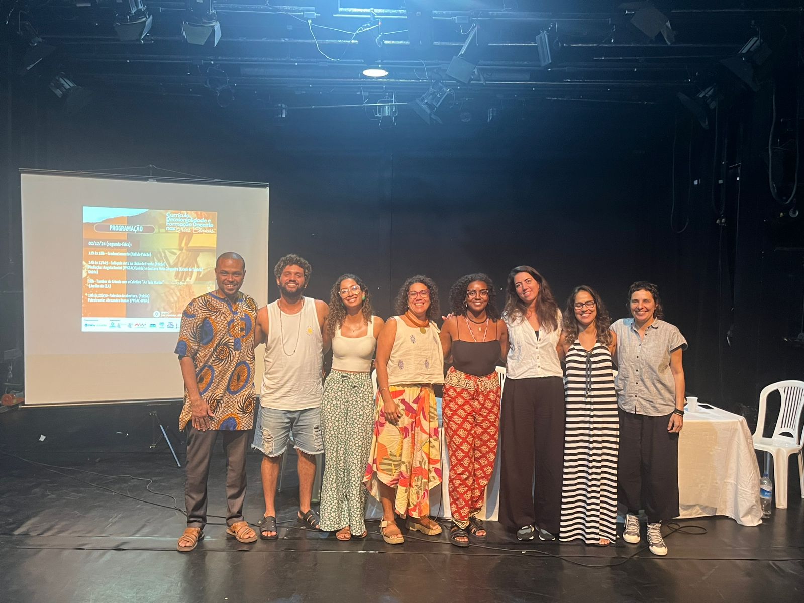 Seminário Currículo, decolonialidade e formação docente em artes cênicas