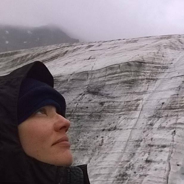 Professora do Ibio participa de expedição à Antártica em busca de fósseis do Cretáceo