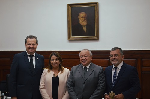 UNIRIO sedia 13° Encontro do IESALC/Unesco (imagem: Comso)