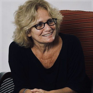 docente_Flora_Sussekind