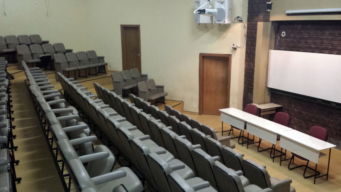 A-209 Lateral Esquerda (Medium).jpg