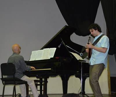 Apresentação Musical (Foto: Comso)