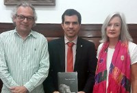 Reitor recebe representantes do Museu de Imagens do Inconsciente Reitor recebe representantes do Museu de Imagens do Inconsciente