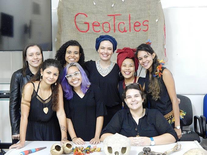 Última apresentação do projeto, feita no dia 29 de abril, no setor educativo do Museu de Ciências da Terra (Foto: GeoTales)