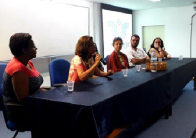 Mesa de abertura - Evento de recepção aos alunos  ingressantes - Auditório Tércio Pacitti