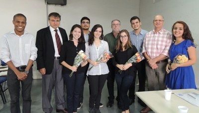 Autoridades da EAP, novos membros e ex-membros da empresa júnior participaram da cerimônia (Foto: Patamar Consultoria EJ)