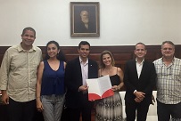 UNIRIO recebe representantes do Programa Santander Universidades