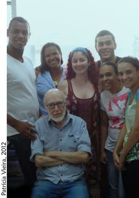 Prof. Carauta e alunos do Curso de Latim - 90 anos Prof. Carauta e alunos do Curso de Latim - 90 anos