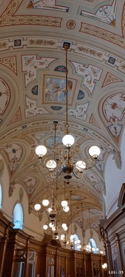 Fig. 11- SemperOper_ Pinturas de inspiração romana nos tetos das circulações_ 0230611_140343.jpg