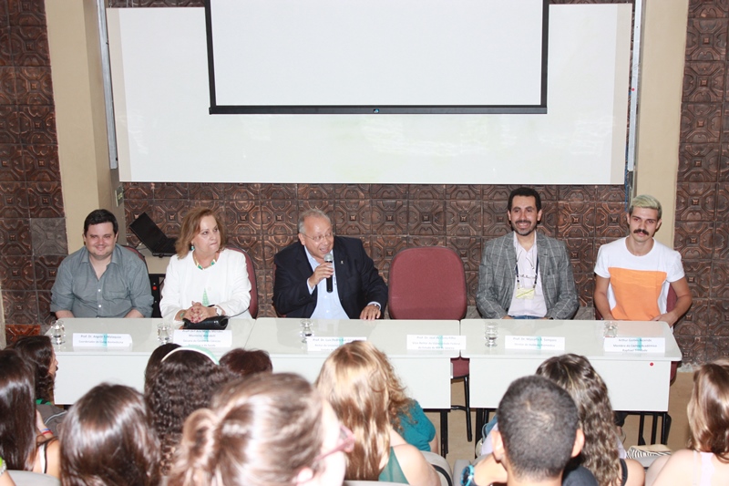 IB realiza aula inaugural do primeiro semestre de 2015