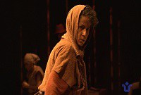 Espetáculo ‘Terra Queimada’ é atração da série ‘Teatro no campus’