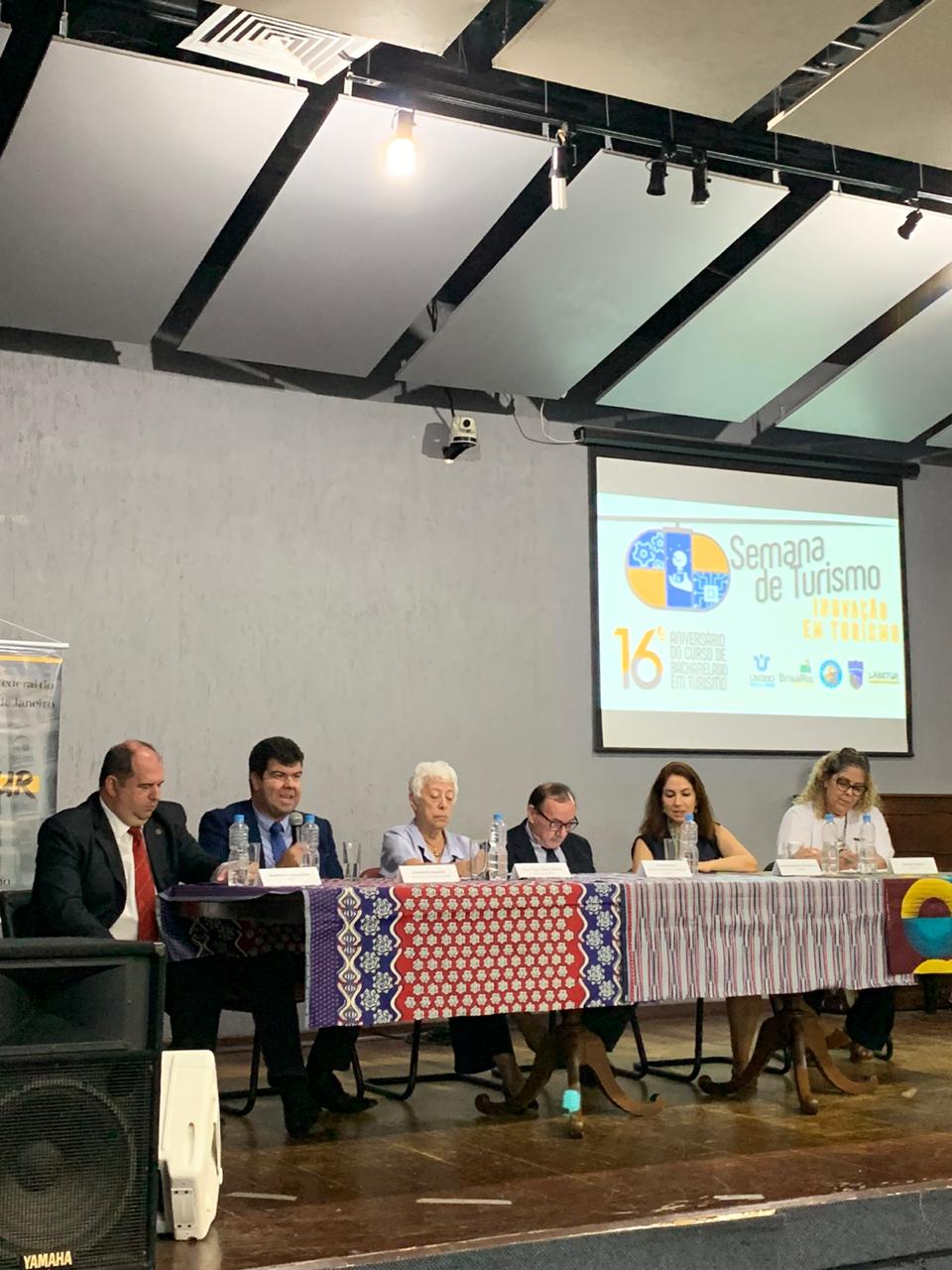 Mesa de Comemoração do Aniversário do Curso de Bacharelado em Turismo 