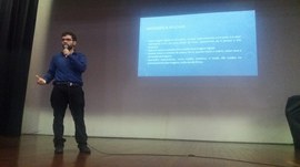Alunos apresentam trabalhos durante o XXII Encontro de Extensão