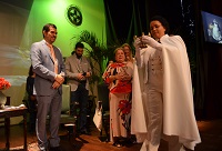 Em clima de resistência, EEAP homenageia alunos com entrega de insígnias