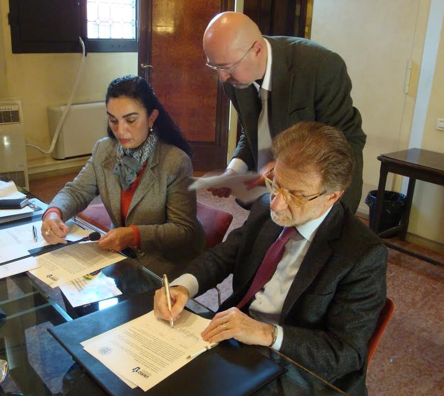 UNIRIO assina acordo com Universidade de Bolonha