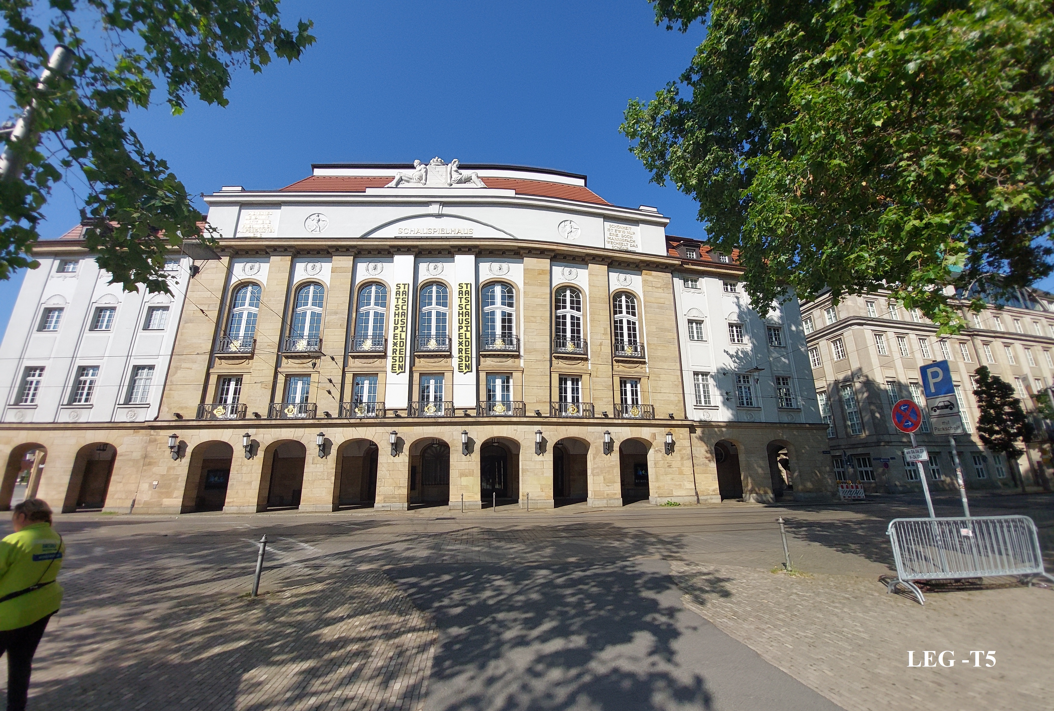 Fig 1 -Stattsschauspiel 0per_Desden_20230611_090146.jpg Fig 1 -Stattsschauspiel 0per_Desden_20230611_090146.jpg