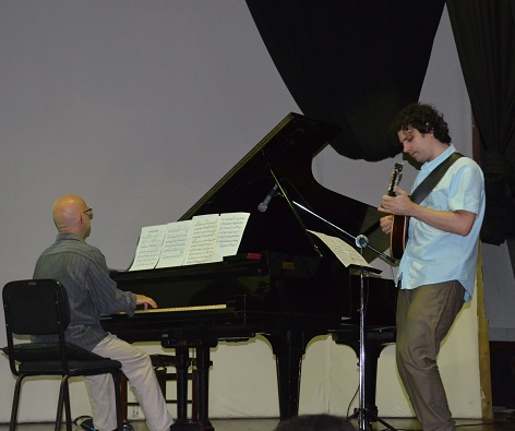 Apresentação Musical (Foto: Comso)