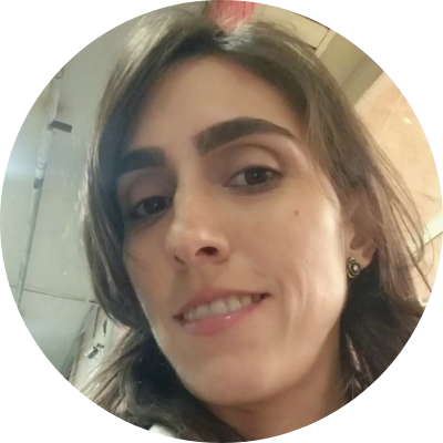 Profa. Priscila de Castro Handem