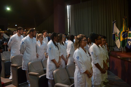 Turma reunida (Foto: Comso) Turma reunida (Foto: Comso)