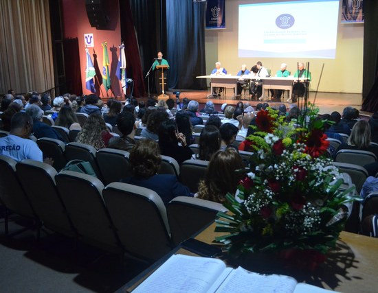 Auditório Vera Janacópulos durante a cerimônia (Foto: Comso)