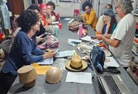 Departamento de Cenografia da UNIRIO celebra a oferta de novas disciplinas com caráter extensionista em 2025.2