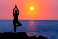 Inscrições abertas para aulas de yoga destinadas a servidores da UNIRIO