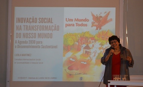 Lucila é consultora internacional em gestão de sustentabilidade e inovação social para a ONU/UNICEF (Foto: Comso)