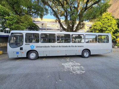 Ônibus Intercampi lateral