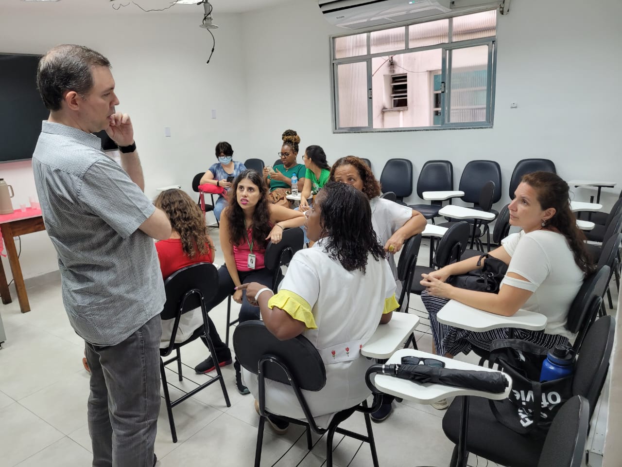 PROGEPE Itinerante realiza atendimento aos servidores do HUGG