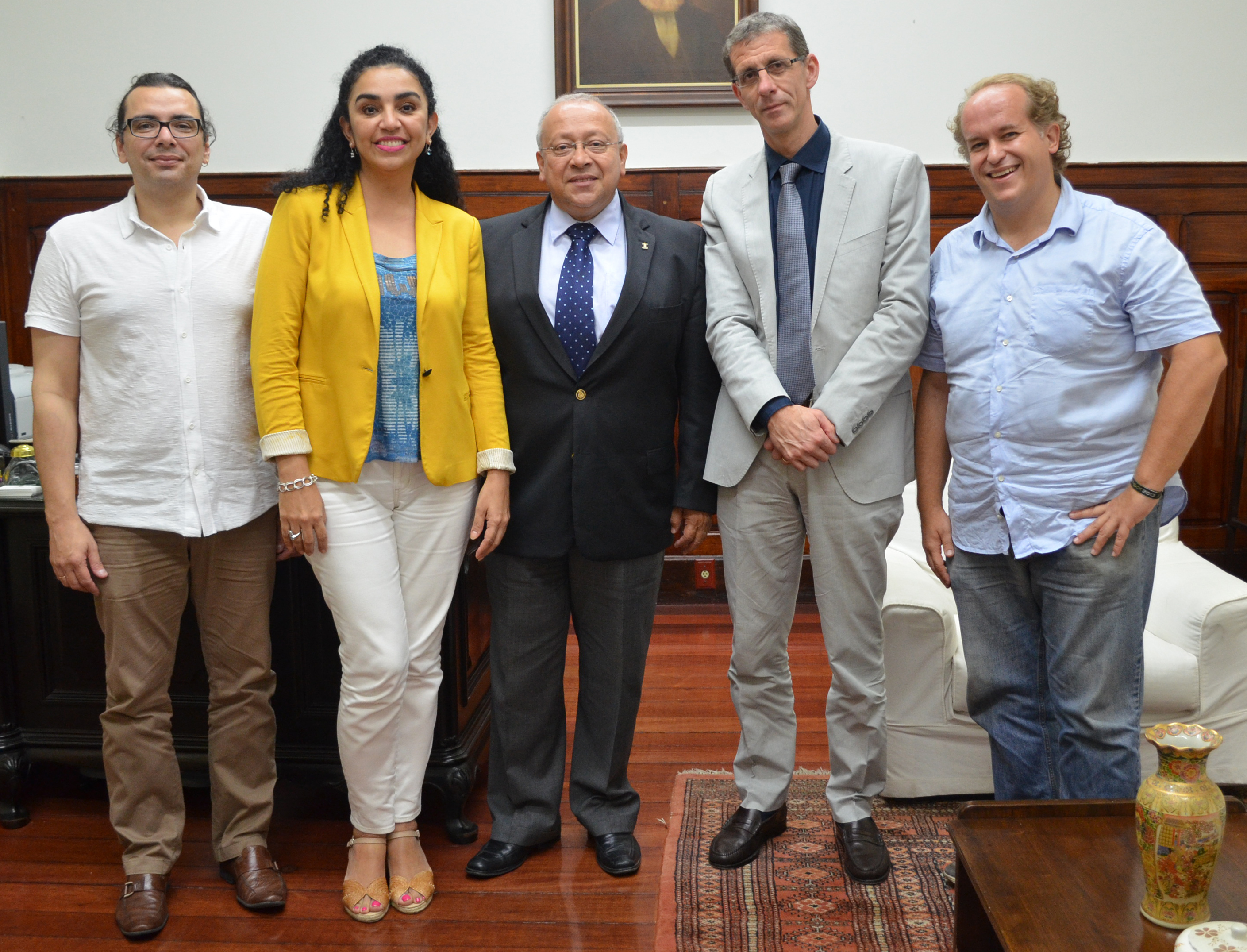 Jutuca (ao centro) destacou a importância da mobilidade acadêmica (Foto: Comso)