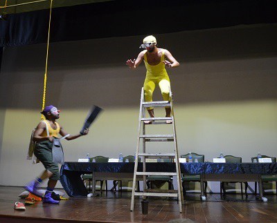 Grupo Palhaçaria - Escola de Teatro UNIRIO Grupo Palhaçaria - Escola de Teatro UNIRIO
