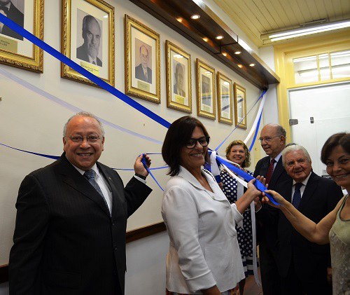 Da esquerda para a direita: Luiz Pedro San Gil Jutuca; Sônia Kaminitz; Carmen Saramago; Pietro Novellino; Sérgio Magarão e Malvina Tuttman (Foto: Comso)