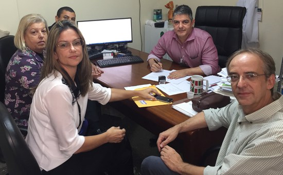 Acordo prevê a produção de dados da avaliação médico-pericial para fomentar a produção científica sobre a síndrome e disseminar educação previdenciária por meio de palestras aos docentes, discentes, servidores e cidadãos-usuários da Universidade (Foto: Divulgação) Acordo prevê a produção de dados da avaliação médico-pericial para fomentar a produção científica sobre a síndrome e disseminar educação previdenciária por meio de palestras aos docentes, discentes, servidores e cidadãos-usuários da Universidade (Foto: Divulgação)