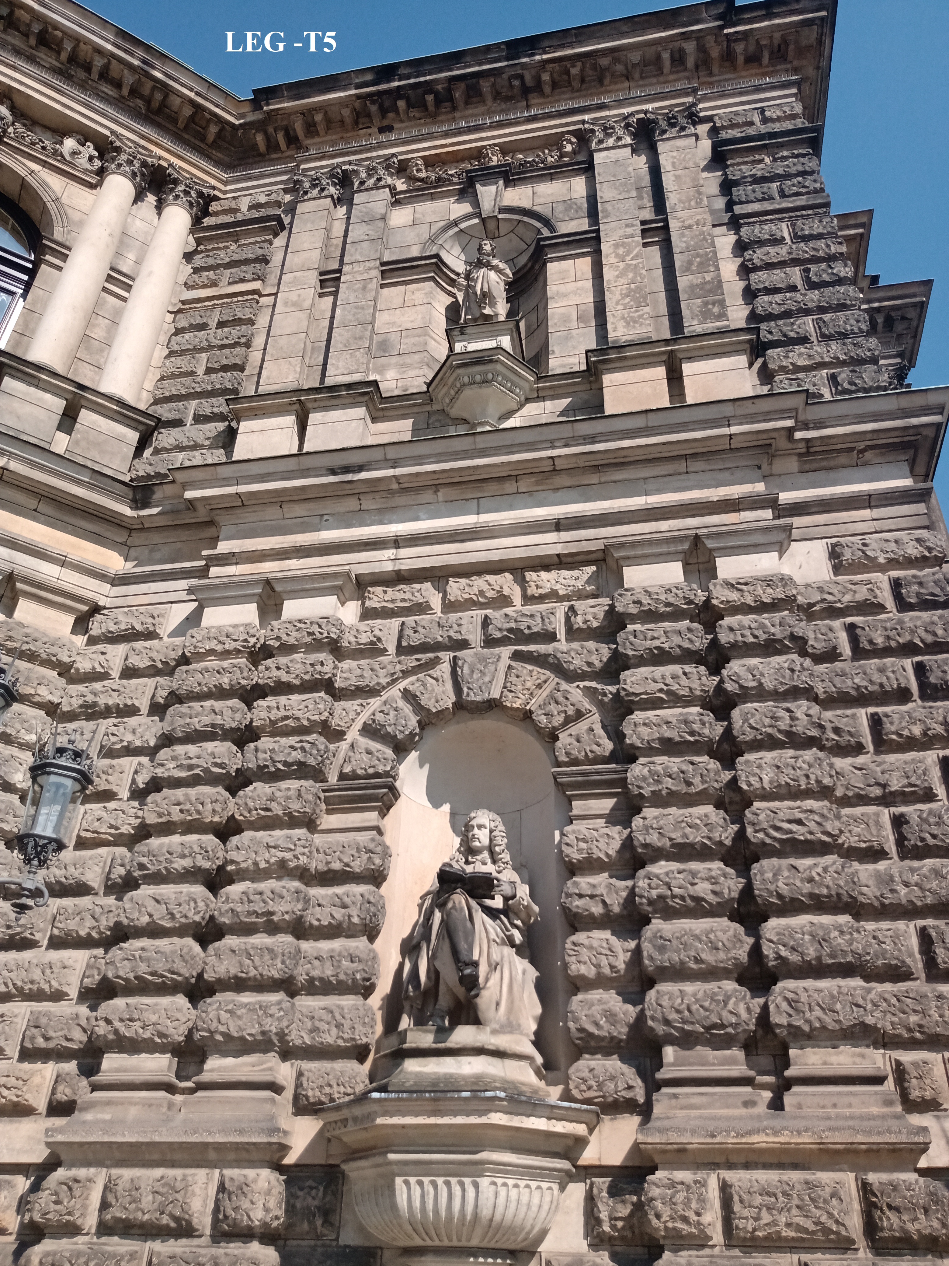 Fig 1 - SemperOper_ Desden_ fachada_20230611_093148.jpg Fig 1 - SemperOper_ Desden_ fachada_20230611_093148.jpg