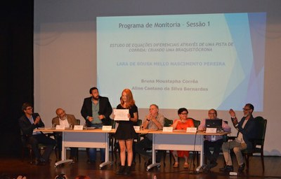 Entrega dos Certificados - Encerramento SIA (imagem: divulgação Comso)