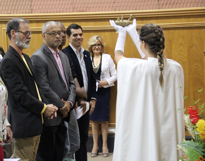 Início da Semana de Enfermagem do HUGG é marcada por homenagem