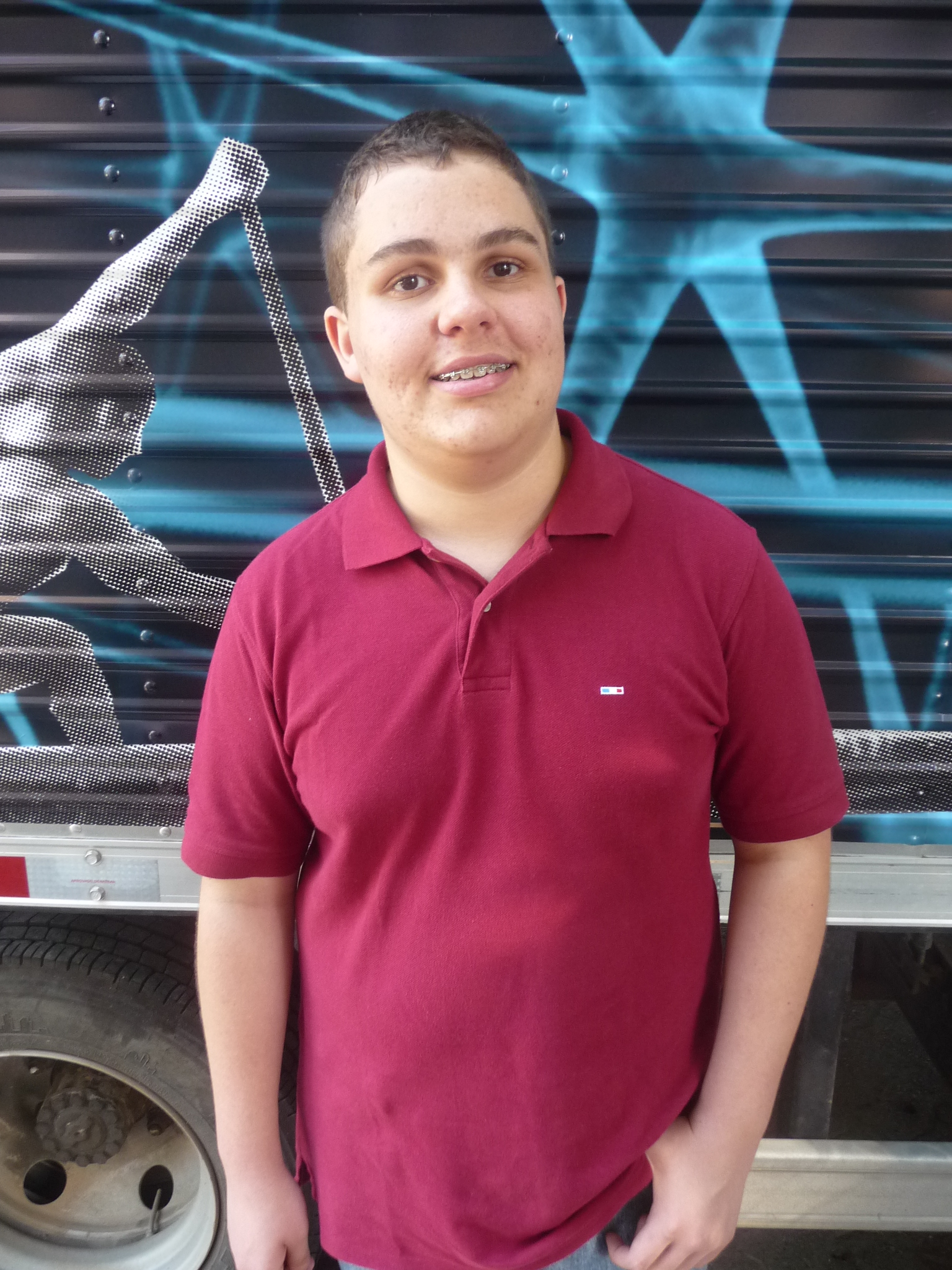 Vencedor do prêmio Jovem Cientista faz estágio na UNIRIO